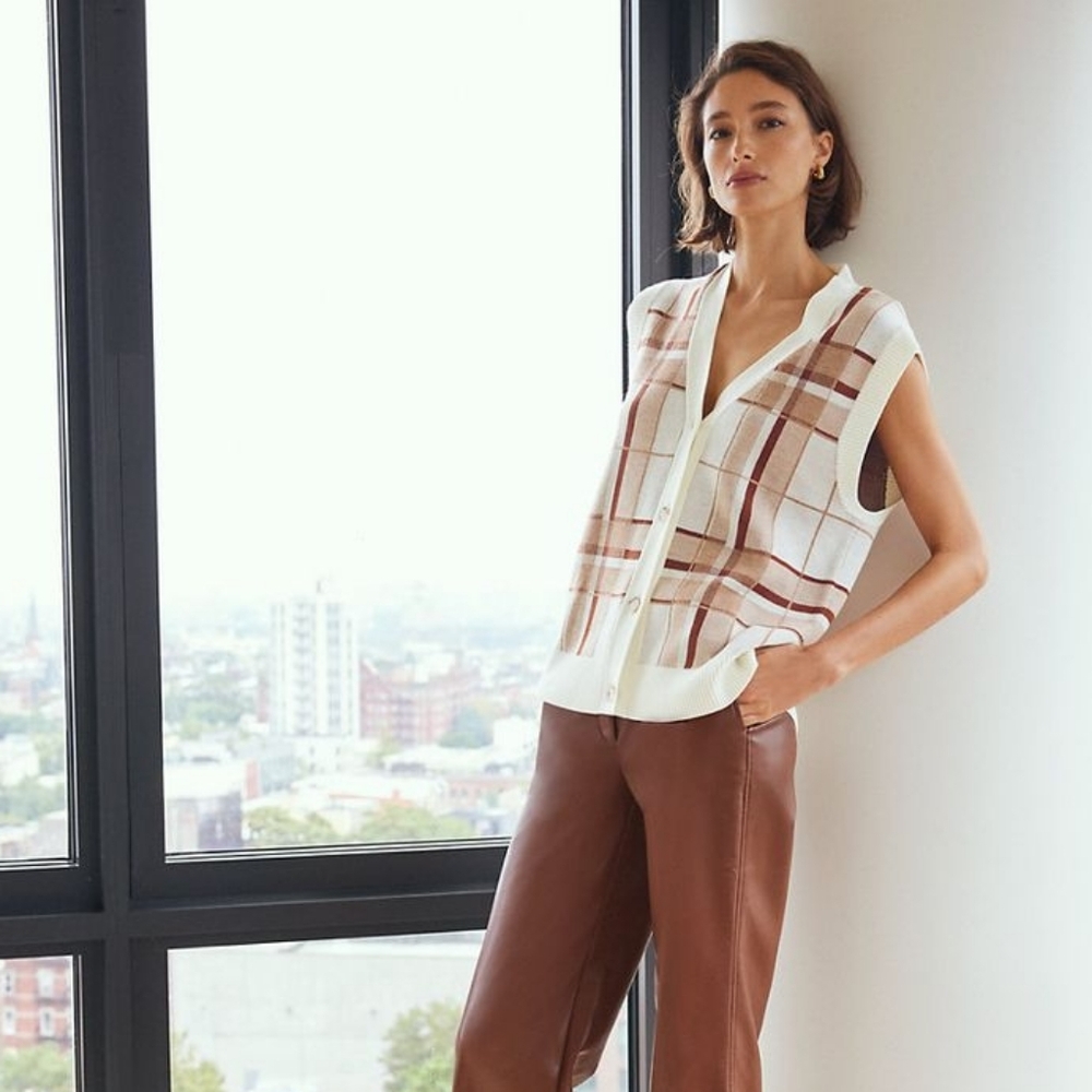 Aritzia Babaton Merino Wool Plaid Sweater Vest Size 2XS